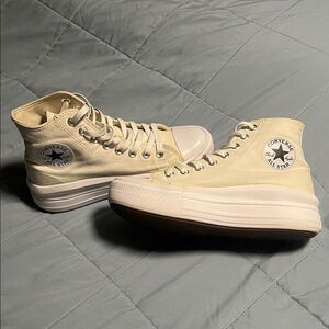 Converse Women's Off-White High-Top Sneakers